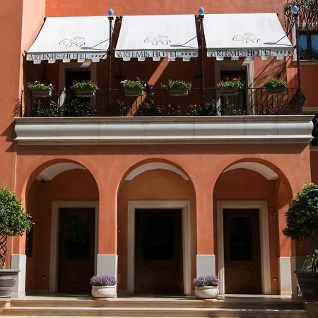 Artemis 4* Cefalú