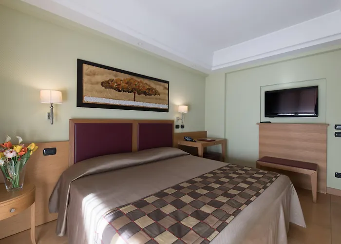 Ξενοδοχείο Artemis 4*