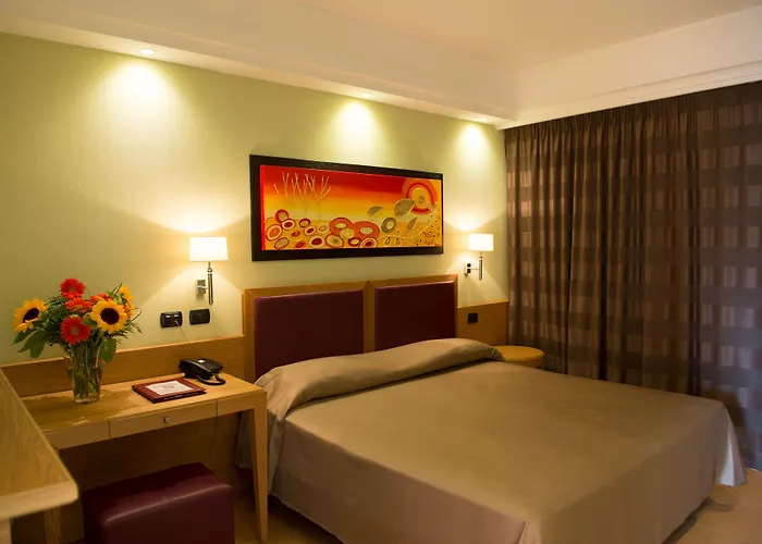 Artemis فندق تْشيفالو